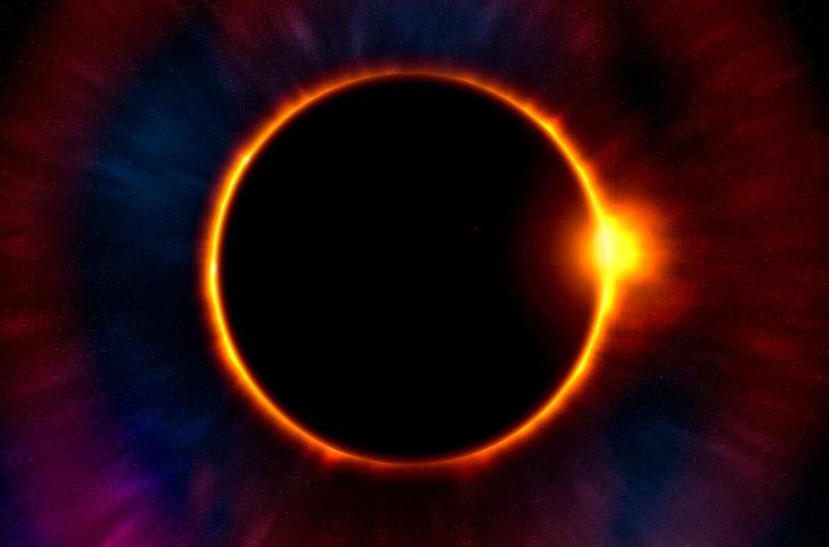 Las enfermeras alertan de los riesgos irreversibles de observar un eclipse sin seguir las recomendaciones: la retinopatía solar es el mayor de los peligros